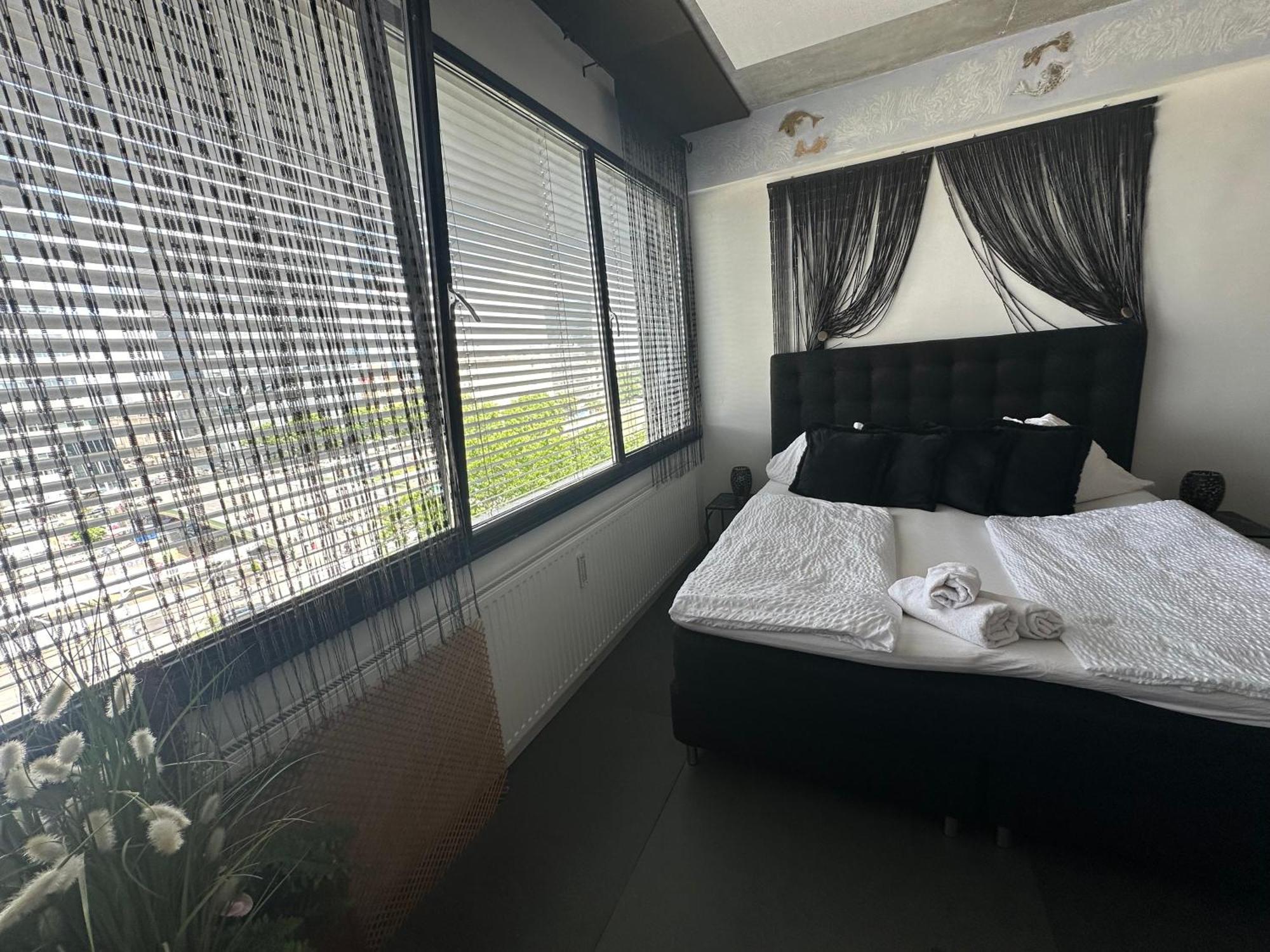 Apartment Am Schwedenplatz Vienna Luaran gambar