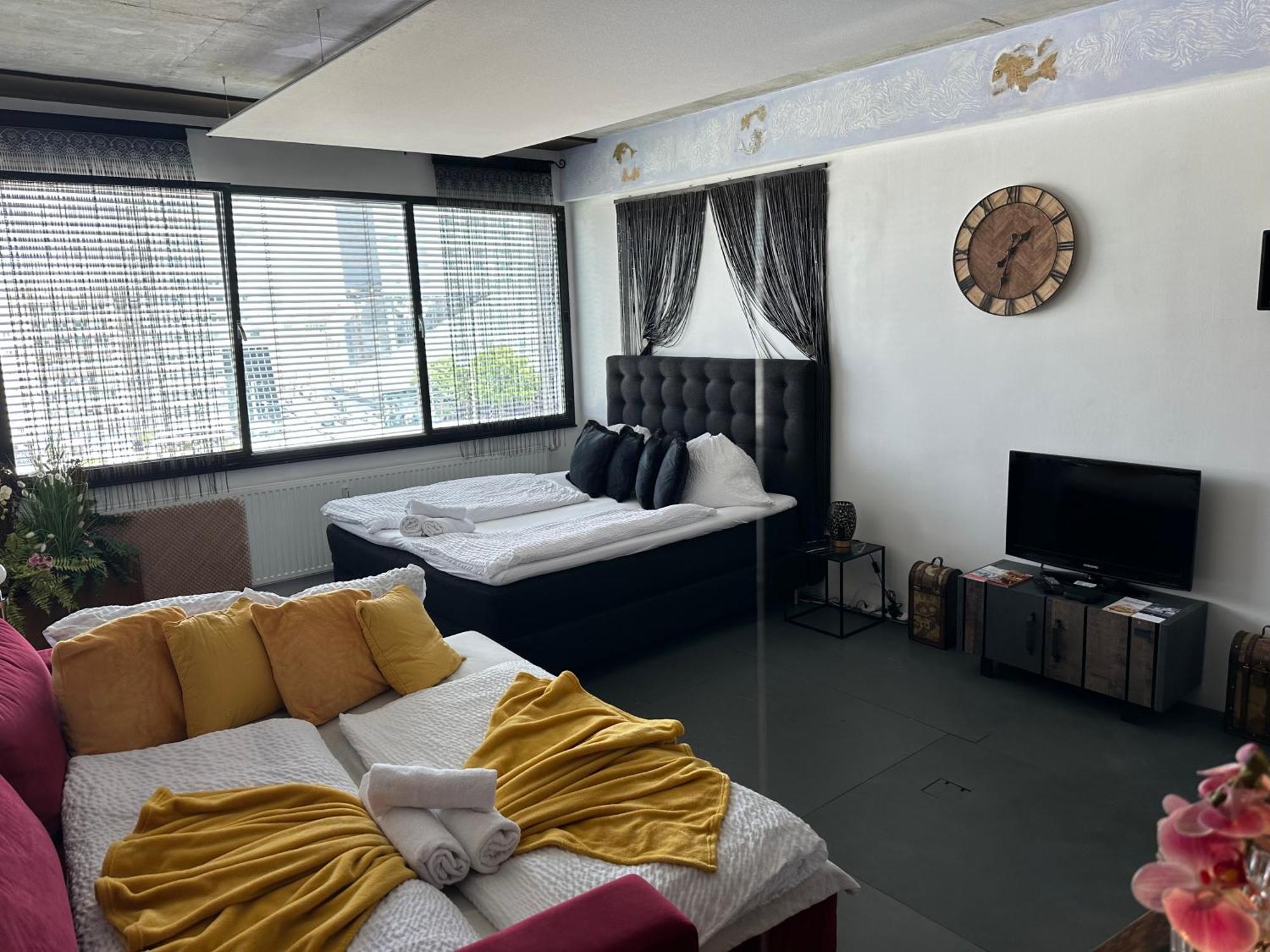 Apartment Am Schwedenplatz Vienna Luaran gambar